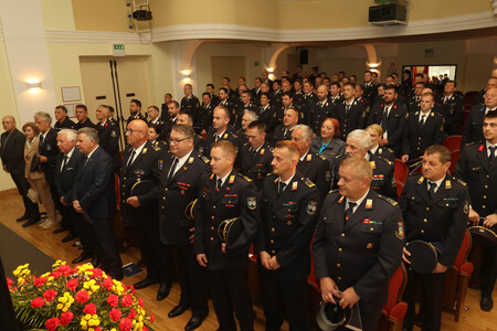 SVEČANA SEJA  GASILSKE ZVEZE CERKNICA 19 FOTO LJUBO VUKELIČ